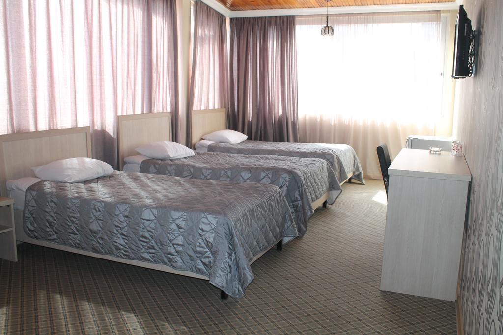 Hotel Elio Batumi Esterno foto