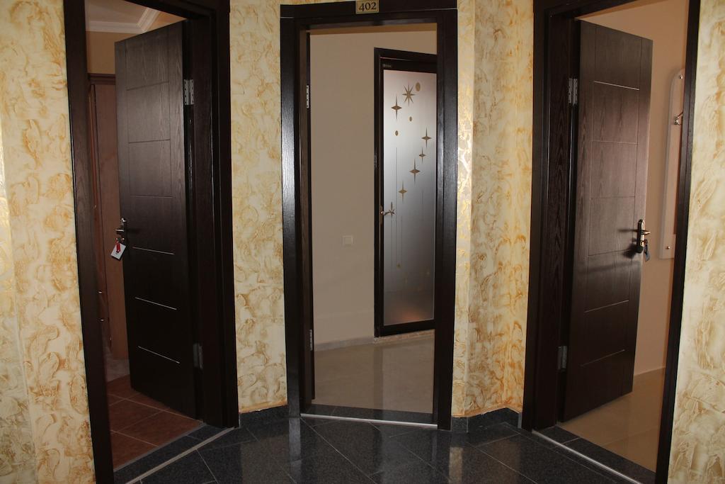 Hotel Elio Batumi Esterno foto